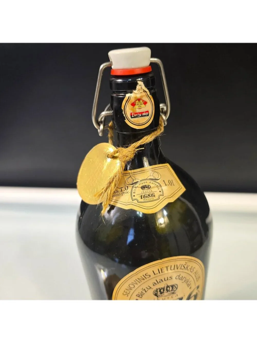 1686 Jubiliejinis Biržų Alus 1L Beer Bottle Empty Glass Flip Top